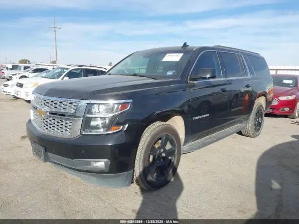 1GNSKHKC4LR220466 2020 CHEVROLET SUBURBAN - Image 2