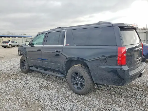 1GNSKHKC4LR226266 2020 CHEVROLET SUBURBAN - Image 2