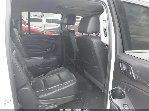 1GNSKHKC5GR107809 2016 CHEVROLET SUBURBAN - Image 8