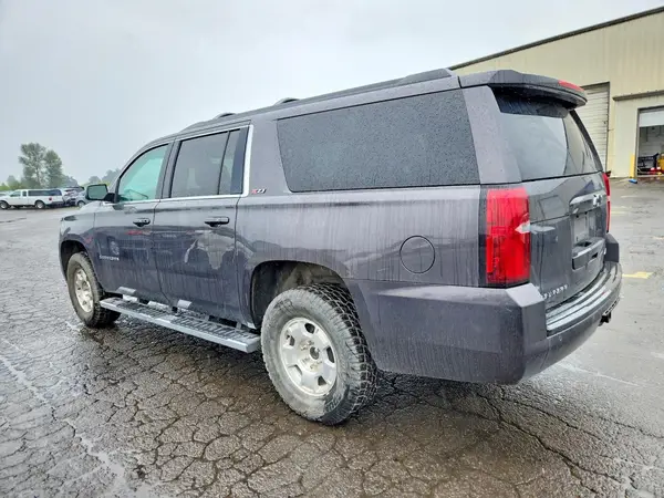 1GNSKHKC5GR206128 2016 CHEVROLET SUBURBAN - Image 2
