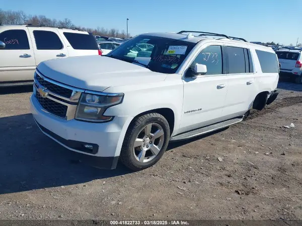 1GNSKHKC5GR242109 2016 CHEVROLET SUBURBAN - Image 2