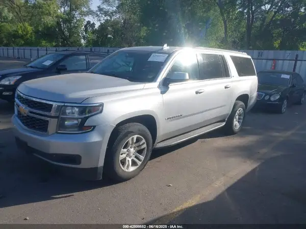 1GNSKHKC5GR281539 2016 CHEVROLET SUBURBAN - Image 2