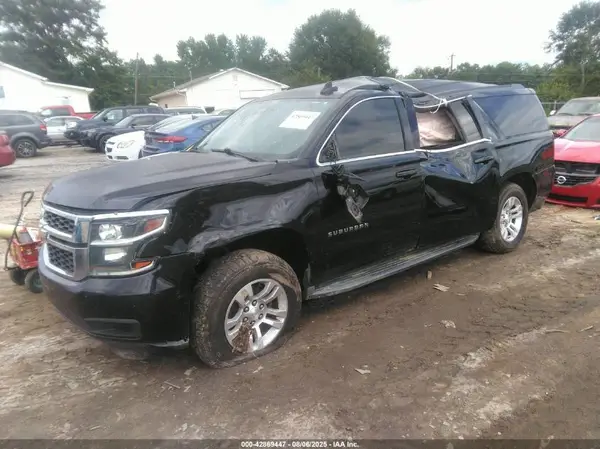 1GNSKHKC5GR285316 2016 CHEVROLET SUBURBAN - Image 2