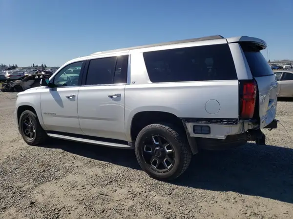 1GNSKHKC5GR310280 2016 CHEVROLET SUBURBAN - Image 2