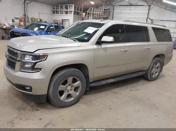 1GNSKHKC5GR317004 2016 CHEVROLET SUBURBAN - Image 2