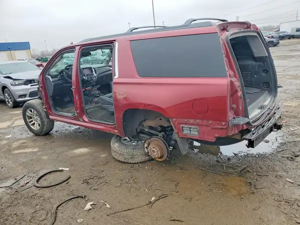 1GNSKHKC5GR348981 2016 CHEVROLET SUBURBAN - Image 2