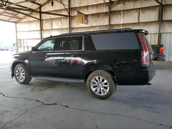 1GNSKHKC5GR372956 2016 CHEVROLET SUBURBAN - Image 2