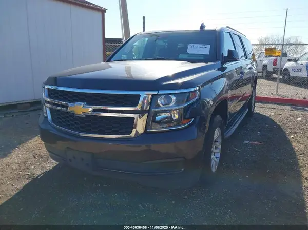 1GNSKHKC5GR385237 2016 CHEVROLET SUBURBAN - Image 2