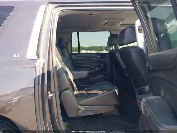 1GNSKHKC5GR391281 2016 CHEVROLET SUBURBAN - Image 8