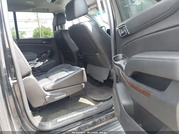 1GNSKHKC5GR399915 2016 CHEVROLET SUBURBAN - Image 8