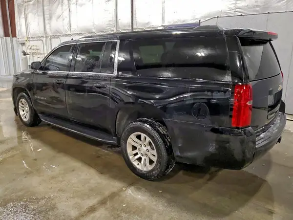1GNSKHKC5HR167154 2017 CHEVROLET SUBURBAN - Image 2