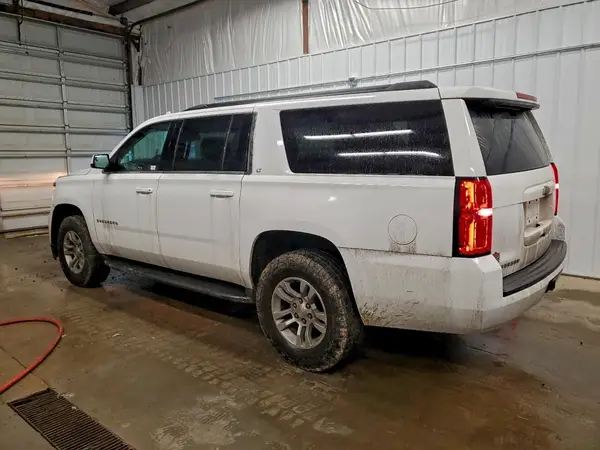 1GNSKHKC5HR167722 2017 CHEVROLET SUBURBAN - Image 2