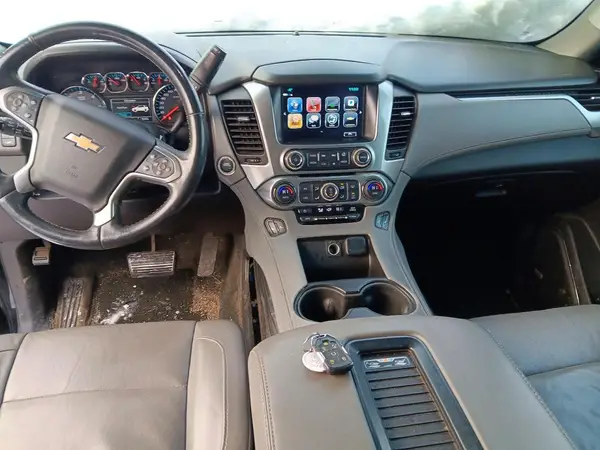 1GNSKHKC5HR172743 2017 CHEVROLET SUBURBAN - Image 8