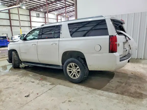 1GNSKHKC5HR182852 2017 CHEVROLET SUBURBAN - Image 2
