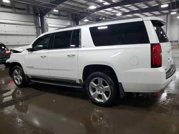 1GNSKHKC5HR254570 2017 CHEVROLET SUBURBAN - Image 2