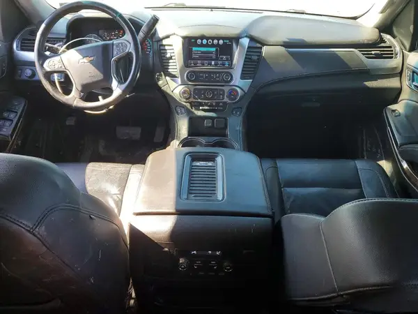 1GNSKHKC5HR322513 2017 CHEVROLET SUBURBAN - Image 8
