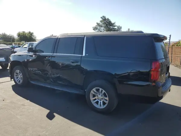 1GNSKHKC5JR120566 2018 CHEVROLET SUBURBAN - Image 2