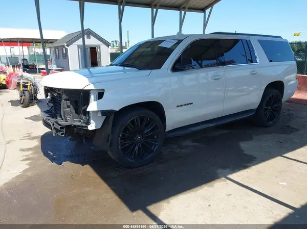 1GNSKHKC5JR274615 2018 CHEVROLET SUBURBAN - Image 2