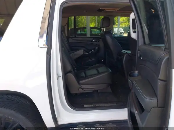 1GNSKHKC5JR274615 2018 CHEVROLET SUBURBAN - Image 8