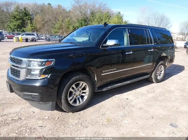 1GNSKHKC5JR350074 2018 CHEVROLET SUBURBAN - Image 2