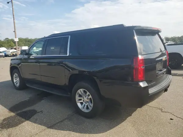 1GNSKHKC5JR363682 2018 CHEVROLET SUBURBAN - Image 2