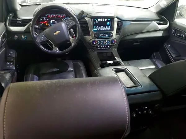 1GNSKHKC5JR400455 2018 CHEVROLET SUBURBAN - Image 8
