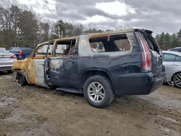 1GNSKHKC5KR160700 2019 CHEVROLET SUBURBAN - Image 2