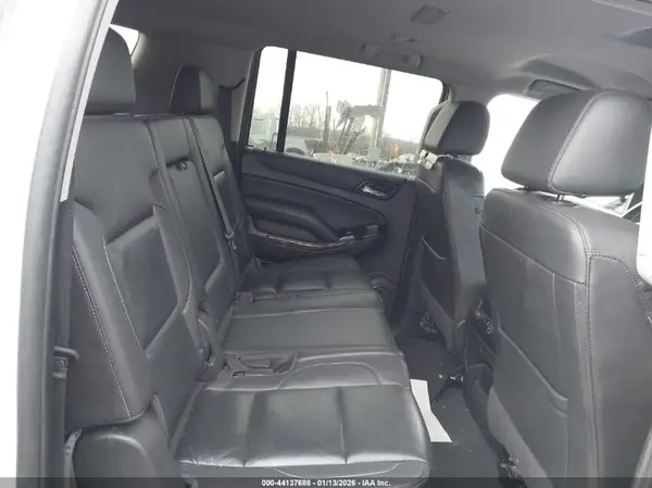 1GNSKHKC5KR176847 2019 CHEVROLET SUBURBAN - Image 8
