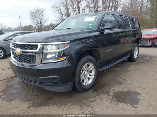 1GNSKHKC5KR178095 2019 CHEVROLET SUBURBAN - Image 2