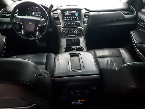 1GNSKHKC5KR220054 2019 CHEVROLET SUBURBAN - Image 8