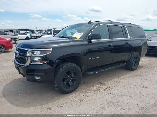 1GNSKHKC5KR266175 2019 CHEVROLET SUBURBAN - Image 2