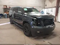 1GNSKHKC5KR283235 2019 CHEVROLET SUBURBAN
