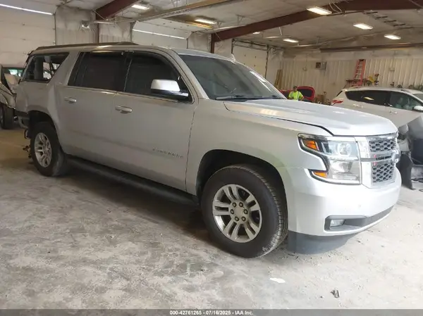 1GNSKHKC5KR312085 2019 CHEVROLET SUBURBAN - Image 1