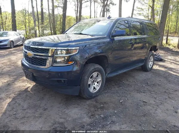 1GNSKHKC5KR333566 2019 CHEVROLET SUBURBAN - Image 2