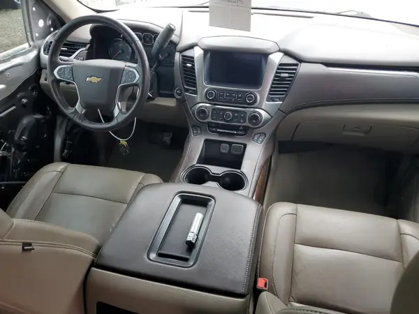 1GNSKHKC5KR364798 2019 CHEVROLET SUBURBAN - Image 8