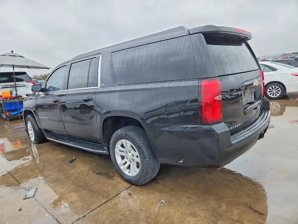 1GNSKHKC5KR366762 2019 CHEVROLET SUBURBAN - Image 2