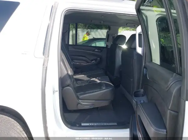 1GNSKHKC5KR402546 2019 CHEVROLET SUBURBAN - Image 8