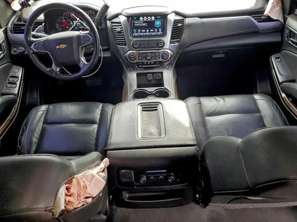 1GNSKHKC5KR402949 2019 CHEVROLET SUBURBAN - Image 8