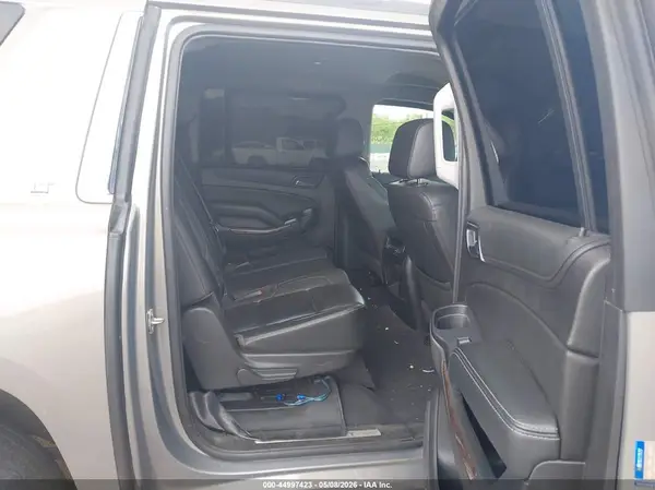 1GNSKHKC5KR403101 2019 CHEVROLET SUBURBAN - Image 8
