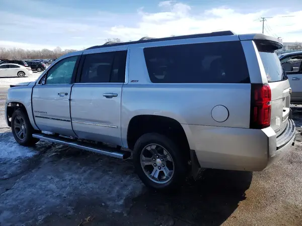 1GNSKHKC6GR107544 2016 CHEVROLET SUBURBAN - Image 2