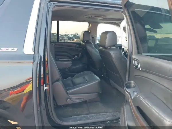 1GNSKHKC6GR329310 2016 CHEVROLET SUBURBAN - Image 8
