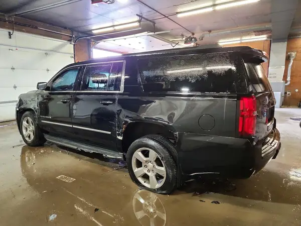 1GNSKHKC6GR412302 2016 CHEVROLET SUBURBAN - Image 2