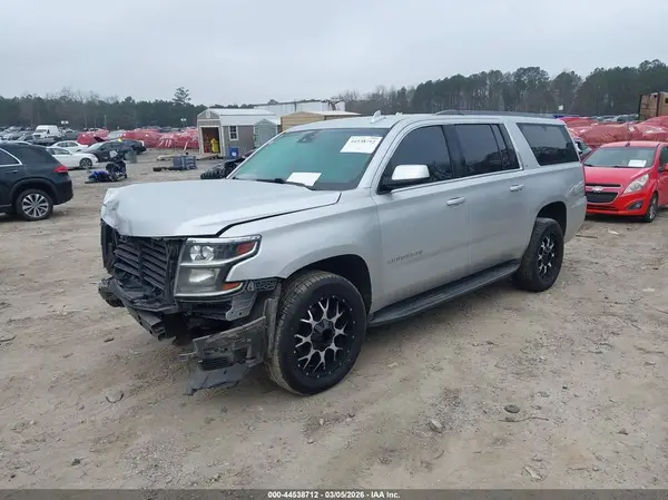 1GNSKHKC6HR187462 2017 CHEVROLET SUBURBAN - Image 2