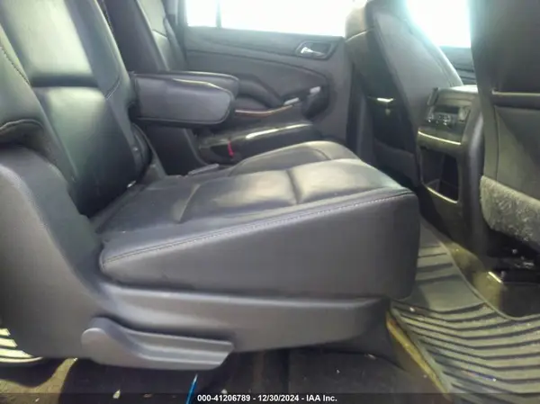 1GNSKHKC6HR270390 2017 CHEVROLET SUBURBAN - Image 8