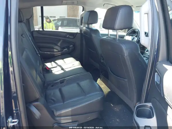 1GNSKHKC6JR165709 2018 CHEVROLET SUBURBAN - Image 8