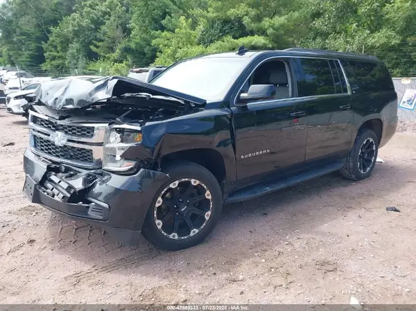 1GNSKHKC6JR322400 2018 CHEVROLET SUBURBAN - Image 2