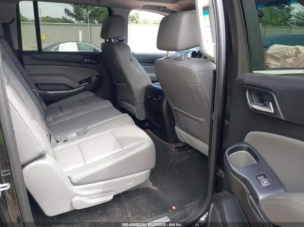 1GNSKHKC6JR322400 2018 CHEVROLET SUBURBAN - Image 8