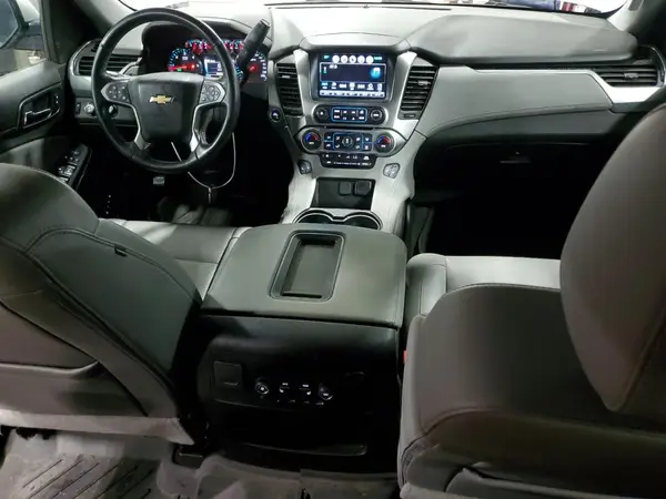 1GNSKHKC6JR334093 2018 CHEVROLET SUBURBAN - Image 8
