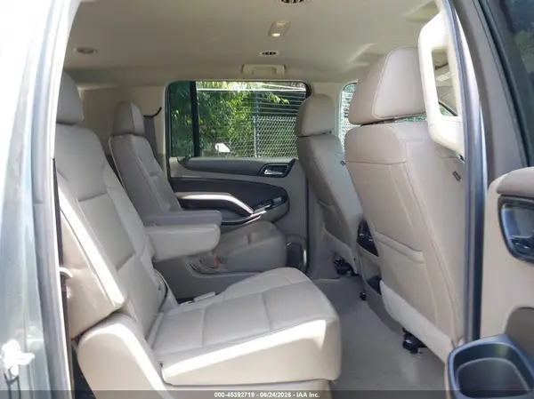 1GNSKHKC6JR353873 2018 CHEVROLET SUBURBAN - Image 8