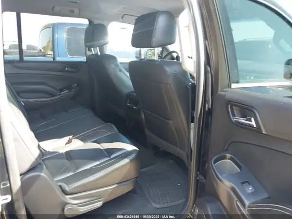 1GNSKHKC6KR165971 2019 CHEVROLET SUBURBAN - Image 8